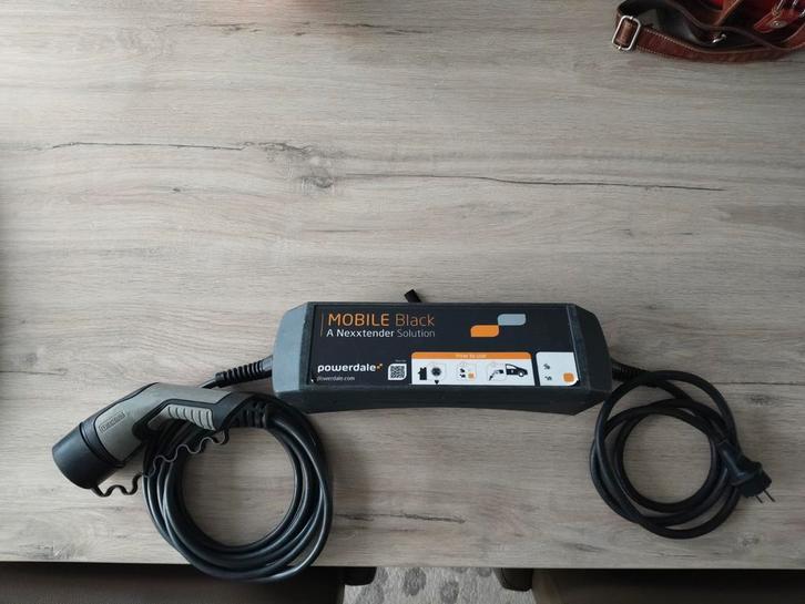 Laadkabel universeel, Auto diversen, Laadpalen, Zo goed als nieuw, Laadkabel, Ophalen