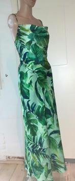 Lange jurk satijn met groene bladeren Zara XS of 34, Kleding | Dames, Verzenden, Nieuw, Maat 34 (XS) of kleiner, Onder de knie