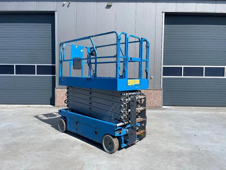 Genie GS4047 schaarhoogwerker Schaarlift (bj 2015), Zakelijke goederen, Machines en Bouw | Liften, Steigers en Ladders