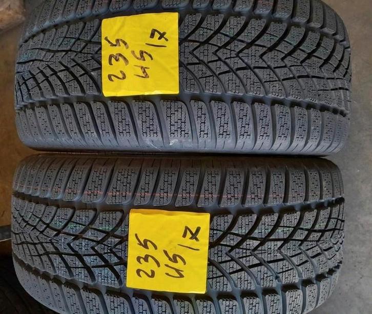 235/45/17 2354517 235/45R17 winter Dunlop, Auto diversen, Autosport-onderdelen, Zo goed als nieuw, Ophalen