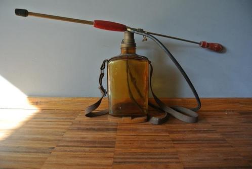 Oude verdelger in glas, Antiek en Kunst, Antiek | Gereedschap en Instrumenten, Ophalen of Verzenden