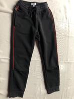 pantalon de training ( Hugo Boss ) noir  8 ans, Enfants & Bébés, Enlèvement, Utilisé, HUGO BOSS