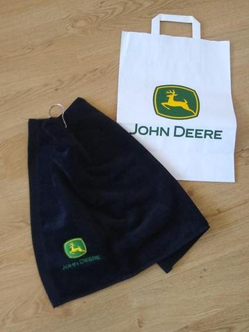 nieuw  John Deere gasten- / golfhanddoekje beschikbaar voor biedingen