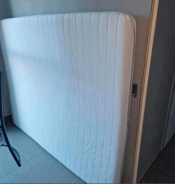 Superbe matelas Ikea Flatåker 160cm/200cm déhoussable  disponible aux enchères