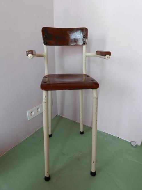 Kinderstoel - plantenstand, Huis en Inrichting, Stoelen, Gebruikt, Eén, Hout, Metaal, Bruin, Ophalen