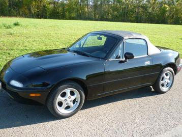 MAZDA MX5 NA zwart jaar 1993 beschikbaar voor biedingen