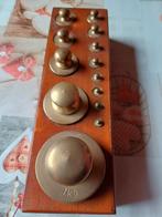 13 koperen gewichten in houten blok, Ophalen, Gebruikt