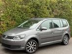 Volkswagen Touran 1.6 CR TDi DSG+7 PLACES+BOITE AUTO+NAVI+AI, Auto's, Automaat, Euro 5, Gebruikt, 4 cilinders