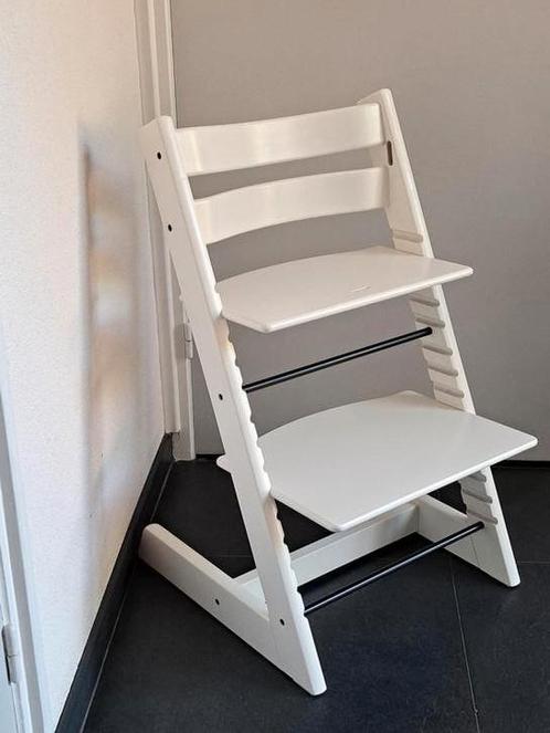 Stokke Tripp Trapp kinderstoel NIEUW MODEL, Kinderen en Baby's, Kinderstoelen, Zo goed als nieuw, Meegroeistoel, Aanschuifbaar
