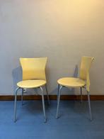 2 gele stoelen, Ophalen, Kunststof, Gebruikt, Twee