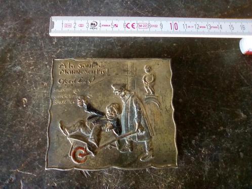 Vintage metalen doosje manneke pis Brussel, Verzamelen, Overige Verzamelen, Gebruikt, Ophalen of Verzenden