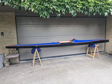 Junior K1 kajak beschikbaar voor biedingen