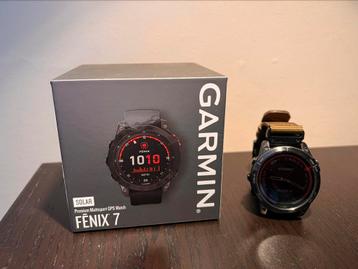 Garmin Fenix 7 Solar avec 4 bracelets, Bijoux, Sacs & Beauté, Étanche, Garmin, Comme neuf, Enlèvement