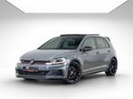 VOLKSWAGEN GOLF 7.5 GTI TCR | GARANTIE | AKRAPOVIC | PANO |, Auto's, 4 cilinders, 1984 cc, Alcantara, 213 kW