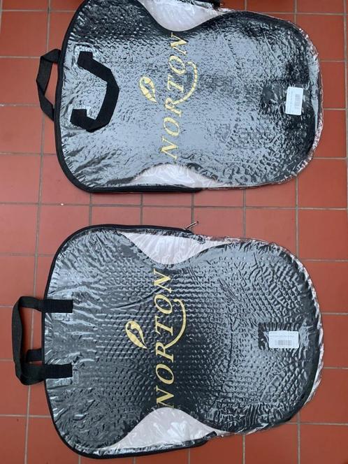 Gel onderleggers zadel - zadeldoek, Dieren en Toebehoren, Paarden en Pony's | Dekens en Dekjes, Zo goed als nieuw, Dekje, Ophalen