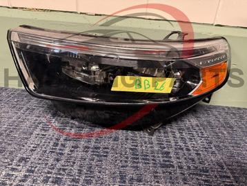 Ford Explorer VI Koplamp  beschikbaar voor biedingen