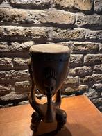 Afrikaanse handgesneden houten trommel, Antiek en Kunst, Ophalen of Verzenden