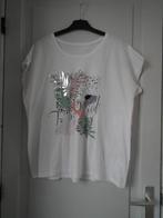 Wit T-shirt met patronen voor dames. maat XXL (C&A), Kleding | Dames, Gedragen, C&A, Wit, Maat 46/48 (XL) of groter