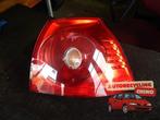 Feu arrière droit d'un Volkswagen Golf, Volkswagen, -, 3 mois de garantie, Utilisé