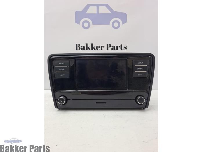 Navigatie Display van een Skoda Octavia, Auto-onderdelen, Elektronica en Kabels, Skoda, Gebruikt, 3 maanden garantie