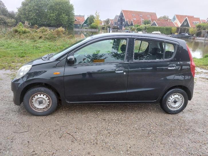 Daihatsu Cuore L27, Auto's, Daihatsu, Particulier, Cuore, Benzine, Stadsauto, 5 deurs, Handgeschakeld, Zwart, Zwart, Stof, Ophalen