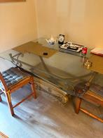 Glazen tafel met stevig onderstel te koop, Huis en Inrichting, Ophalen, Zo goed als nieuw