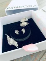 Pandora Majestic Feathers NIEUW, Handtassen en Accessoires, Bedels, Pandora, Nieuw, Ophalen of Verzenden, 2 of 3 bedels