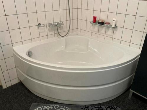 Hoekbad kreta van Plieger, Huis en Inrichting, Badkamer | Complete badkamers, Zo goed als nieuw, Met bad, Ophalen