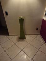 Grande bougie décorative verte sur pied – 104 cm, Maison & Meubles, 75 cm ou plus, Comme neuf, Bougie, Vert