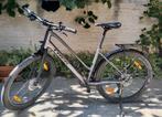 Trek Dual sport 3 maat L, Ophalen, Zo goed als nieuw