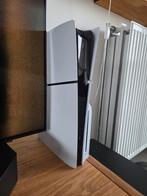 PS5 slim - disc versie - 1TB - 2 controllers - 9 games, Games en Spelcomputers, Ophalen, Zo goed als nieuw