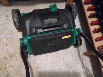 Verticuteer machine, Doe-het-zelf en Bouw, Ophalen, Zo goed als nieuw