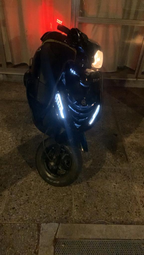 Zip 2000 70cc 2 Takt stage 2 A klasse, Fietsen en Brommers, Scooters | Piaggio, Zo goed als nieuw, Zip, Klasse A (25 km/u), Tweetakt