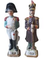 2 porseleinen soldaten., Antiquités & Art, Antiquités | Porcelaine, Enlèvement ou Envoi