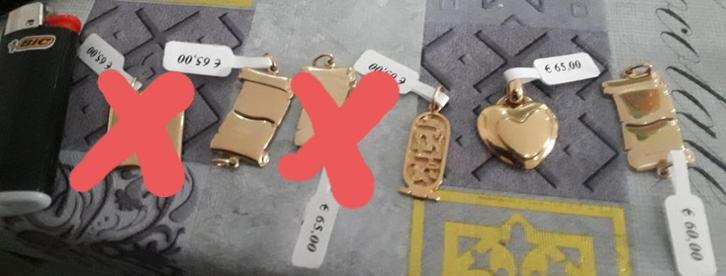 Pendentifs plaqué or neuf (prix légèrement négociable), Handtassen en Accessoires, Kettinghangers, Nieuw, Goud, Goud, Ophalen