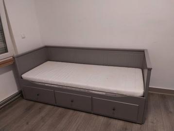Lit ikea avec 3 tiroirs 90 sur 200 avec matelas, Enlèvement, Comme neuf