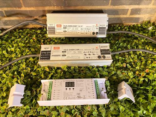 LED DMX 512-besturing en AC/DC 24V 240W en 320W voeding, Zakelijke goederen, Machines en Bouw | Industrie en Techniek, Ophalen