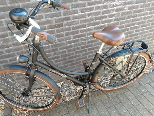 Omafiets zwart maat 52 z.g.a.n., Fietsen en Brommers, Fietsen | Dames | Omafietsen, Zo goed als nieuw, Versnellingen, Ophalen