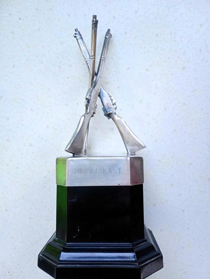 Militaire trofee “Battle Trophy” 1958 Lee‑Enfield, Verzamelen, Militaria | Algemeen, Landmacht, Miniatuur of Beeldje, Ophalen of Verzenden