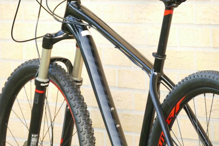 Specialized CRAVE Competition 29er in nieuwstaat, Fietsen en Brommers, Fietsen | Mountainbikes en ATB, Zo goed als nieuw, Overige merken