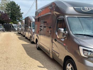 Achat de camions à chevaux camionnette chevaux disponible aux enchères