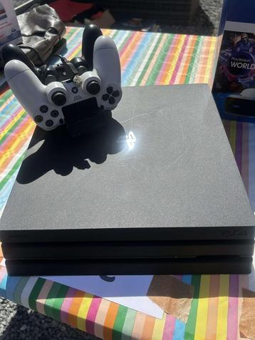 Ps4 pro met bakjes beschikbaar voor biedingen