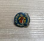 PIN - IGLOO - INTER SPORT - PINGUIN - TENNIS, Verzamelen, Verzenden, Gebruikt, Sport, Speldje of Pin