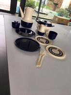 Speelgoed servies creme en blauw plastic jaren 60-70, Ophalen of Verzenden, Overige typen