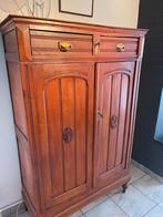 Joli placard, Maison & Meubles, Armoires | Buffets, Enlèvement, Utilisé