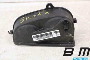 Distributie deksel CJZC motor Skoda Fabia 3 04E109119F beschikbaar voor biedingen