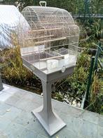 Zolluxe vogelkooi H 65cm L57cm breedte 35cm voet 74cm hoog, Ophalen, Gebruikt, Vogelkooi