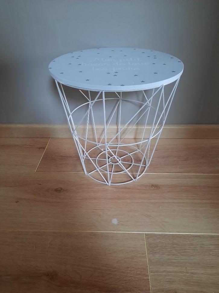 Table de rangement, Huis en Inrichting, Tafels | Salontafels, Zo goed als nieuw, Minder dan 50 cm, Minder dan 50 cm, Rond, Metaal