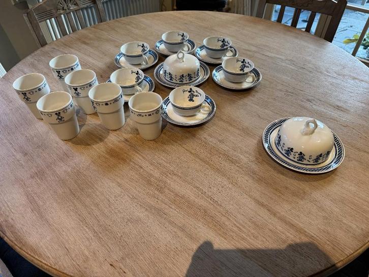 Servies Donaldson Good Morning, Huis en Inrichting, Keuken | Servies, Zo goed als nieuw, Kop(pen) en/of Schotel(s), Overige stijlen