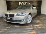 BMW 5 Serie 523 iA */* PACK SPOT*TOIT OUVRANT*CUIR*ETAT NEUF, Auto's, BMW, Parkeersensor, Gebruikt, Beige, 2260 kg